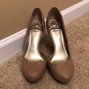 Nude Heels | Fergalicious